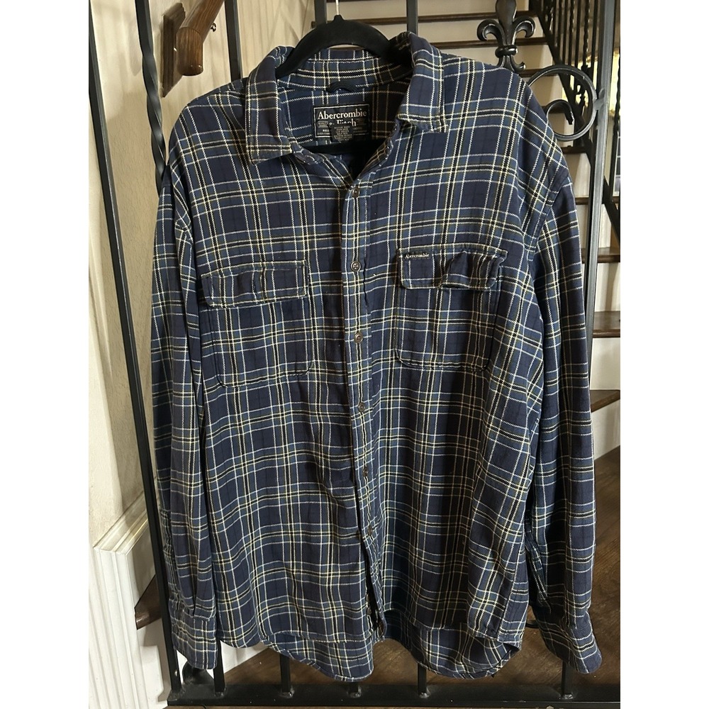 Men's Size Medium Abercrombie & Fitch long-sleeve plaid flannel shirt Blue Y2K